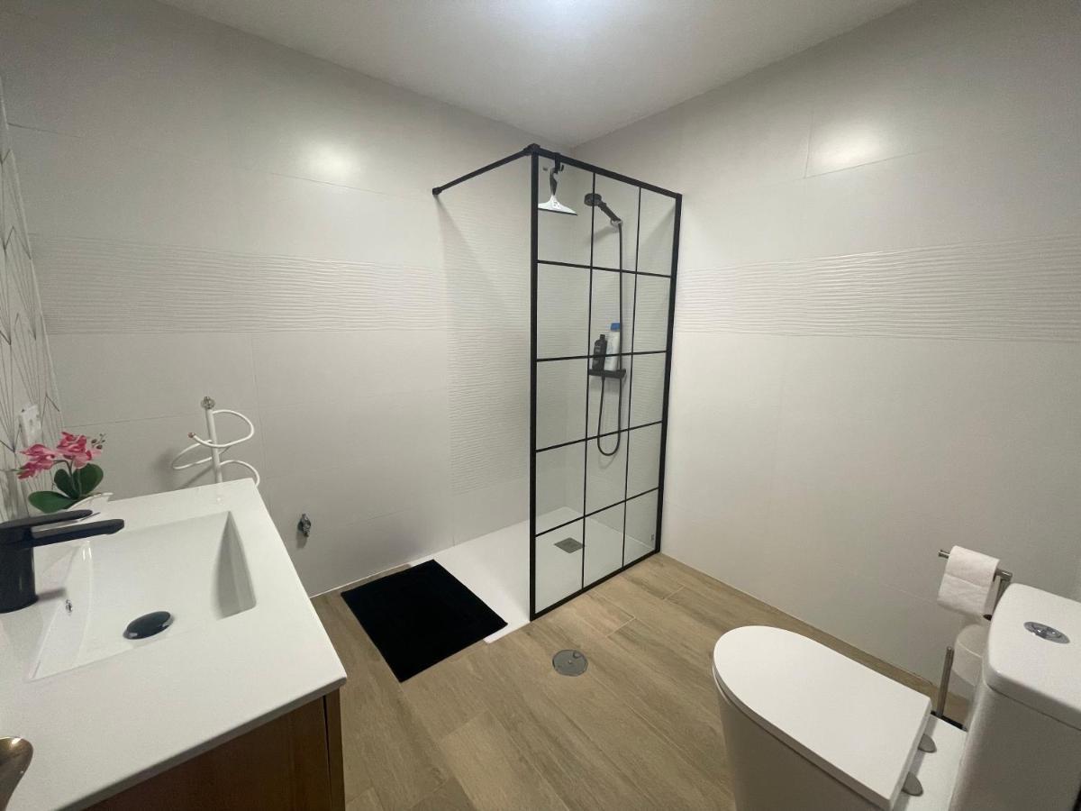 Casa Juana Apartment เวเฮร์ เด ลา ฟรอนเตรา ภายนอก รูปภาพ